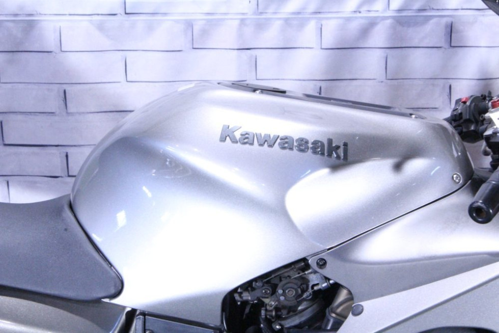 写真専用 12V 汎用 バックカメラ 日本語取り扱い・取り付け説明書付 高