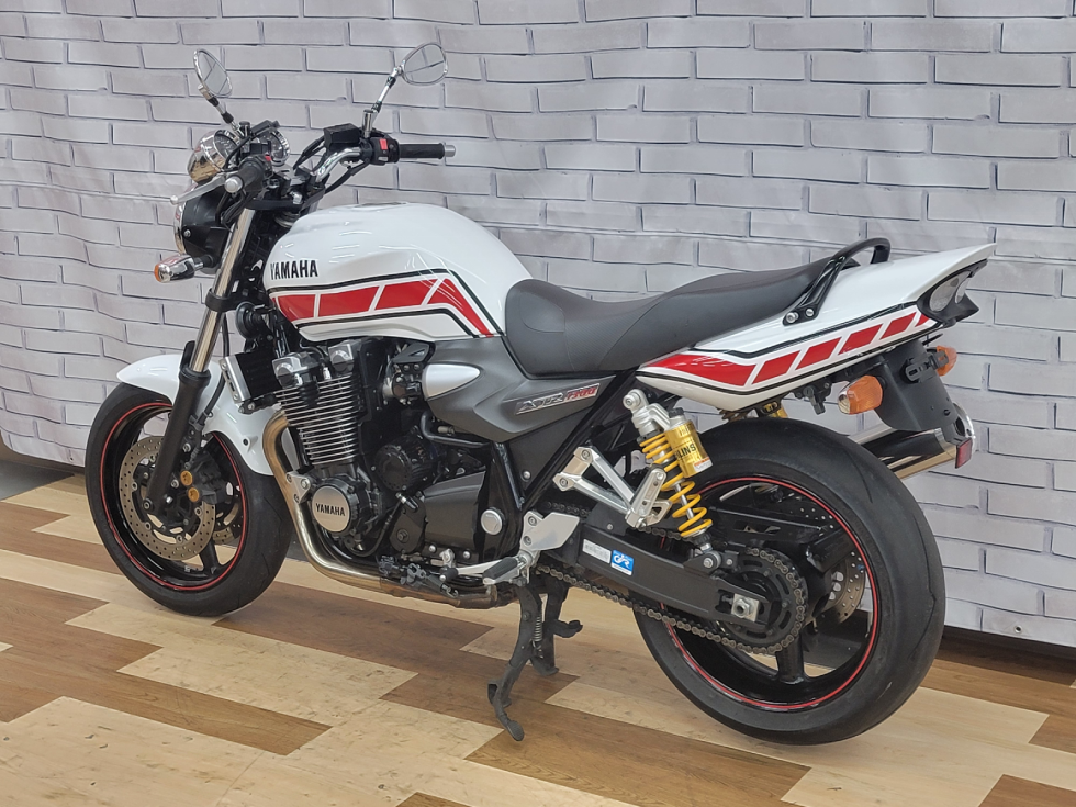 ヤマハ XJR1300の詳細 | 中古・新車バイクの販売・買取【バイク館SOX】