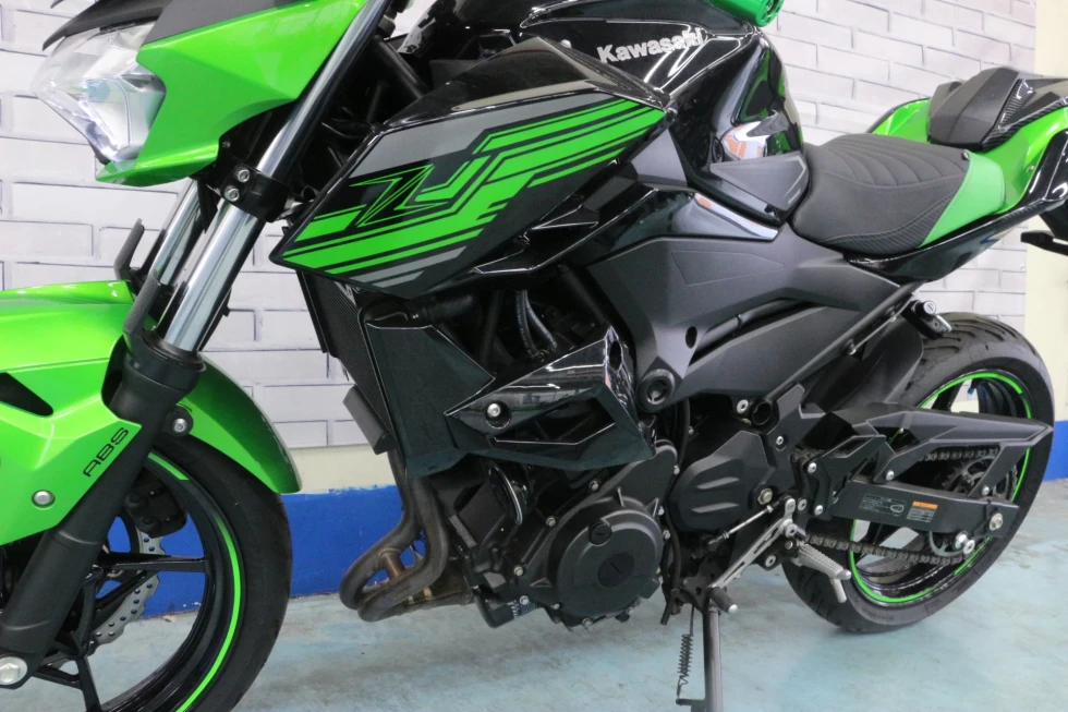 カワサキ Z400 ETC＆USB電源装着済みの詳細 | 中古・新車バイクの販売