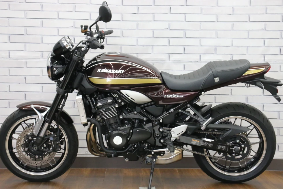 カワサキ Z900RS 2025年モデル 【値下げしました！！】安心のフル