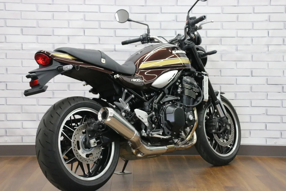 カワサキ Z900RS 2025年モデル 【値下げしました！！】安心のフル