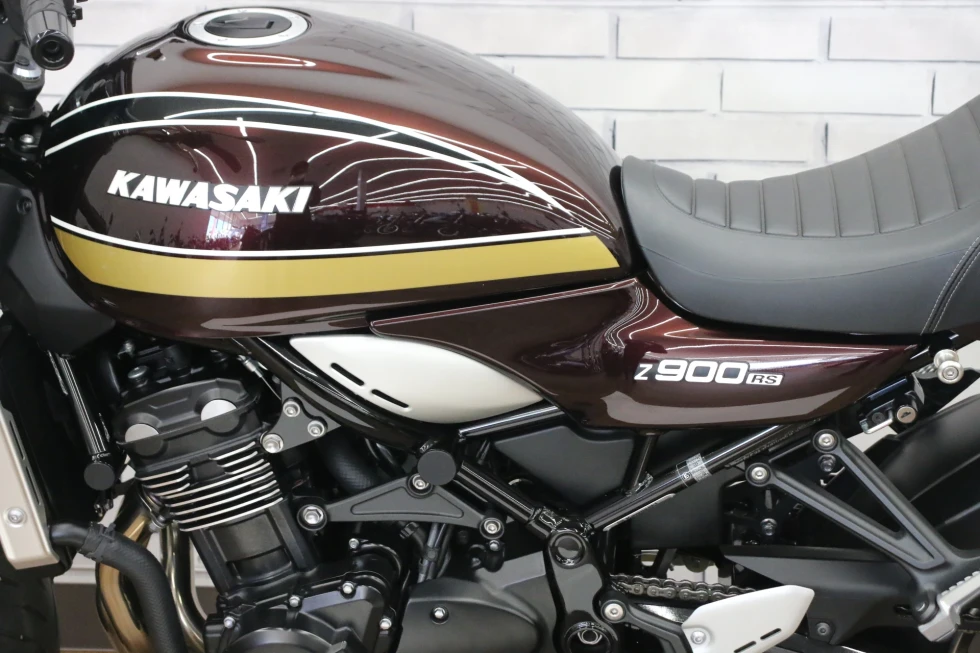 カワサキ Z900RS 2025年モデル 【値下げしました！！】安心のフル