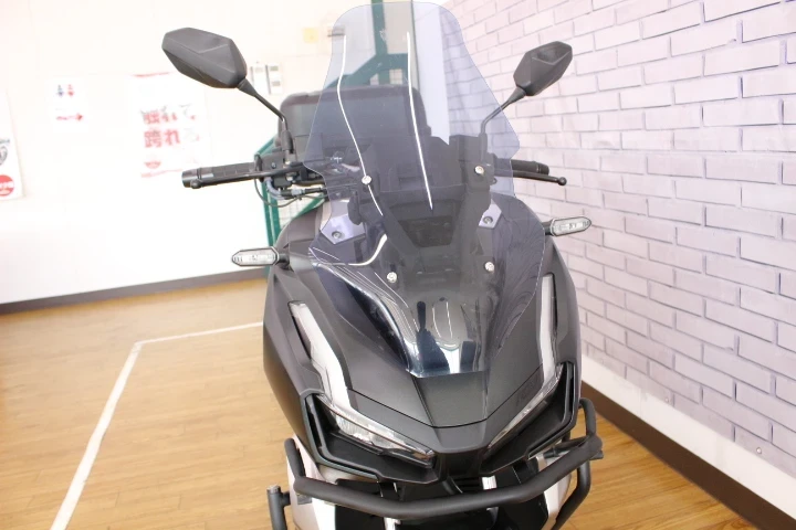 ホンダ　ADV160 用品　中国製 ホンダ ADV160（エーディーブイ） 現行モデル※メーカーお