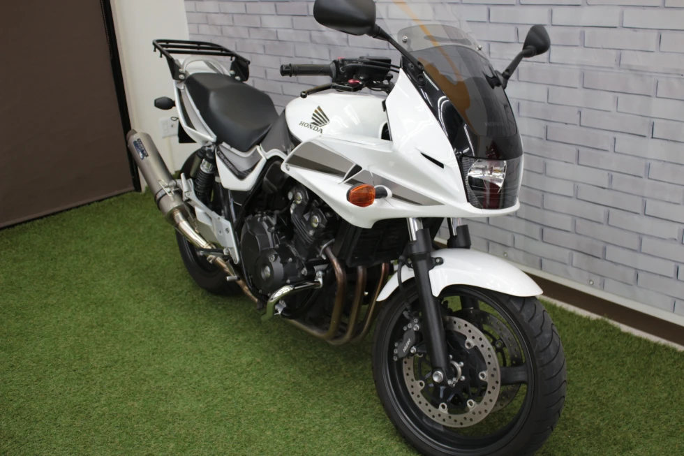 ホンダ CB400 SUPER BOLD'OR REVO（スーパーボルドール）の詳細 | 中古
