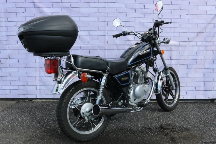 スズキ GN125H リアボックスの詳細 | 中古・新車バイクの販売・買取