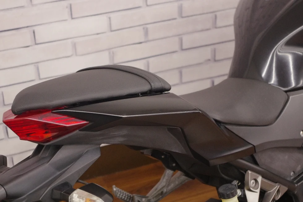 カワサキ Z250 2013年モデル ヨシムラスリップオンサイレンサー ETC