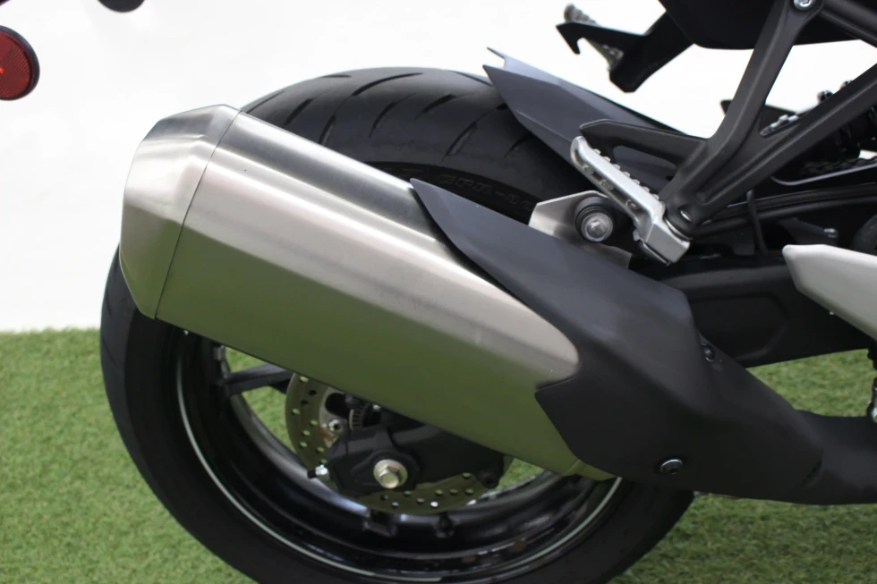 カワサキ ZX-4R SE（ZX-4R SE） USC-C電源付きの詳細 | 中古・新車