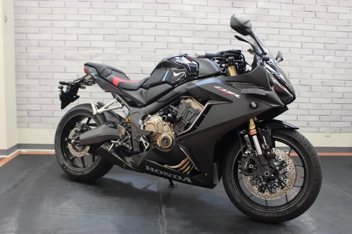 ホンダ CBR650Rのバイク | 中古・新車バイクの販売・買取【バイク館SOX】