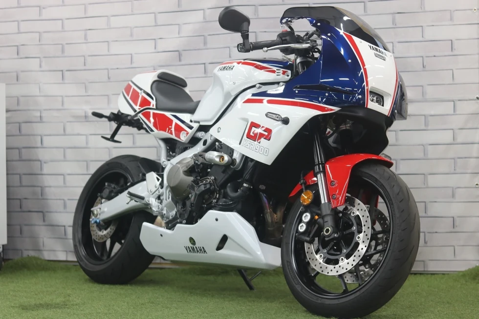 ヤマハ XSR900 GP（XSR900 GP） ワイズギア外装 フェンダーレス