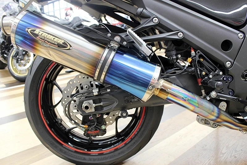 カワサキ ZX-14R ABS 2012年モデル 逆車！ストライカーチタンフル